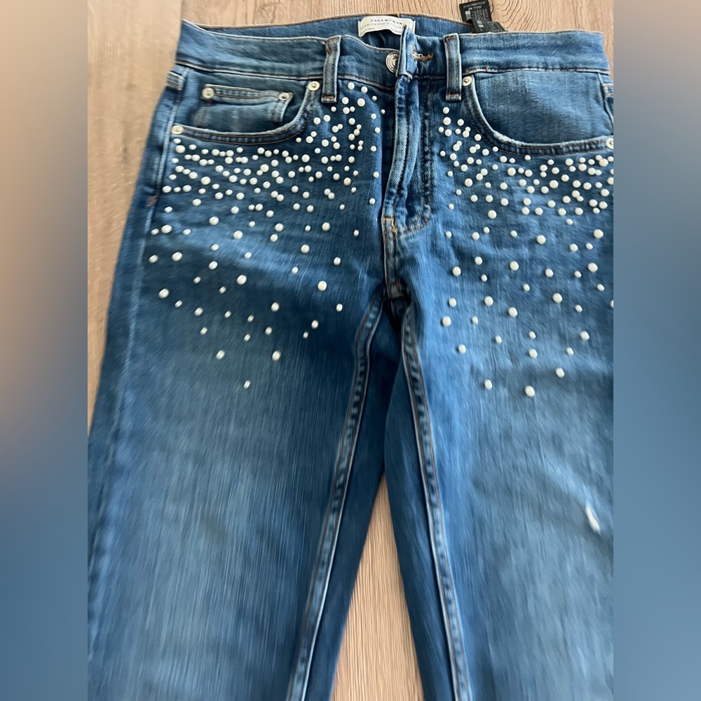 Jeans - Picture 2 of 9